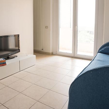 Welcomely - Il Rifugio Delle Rondini Appartement Torre Grande Buitenkant foto