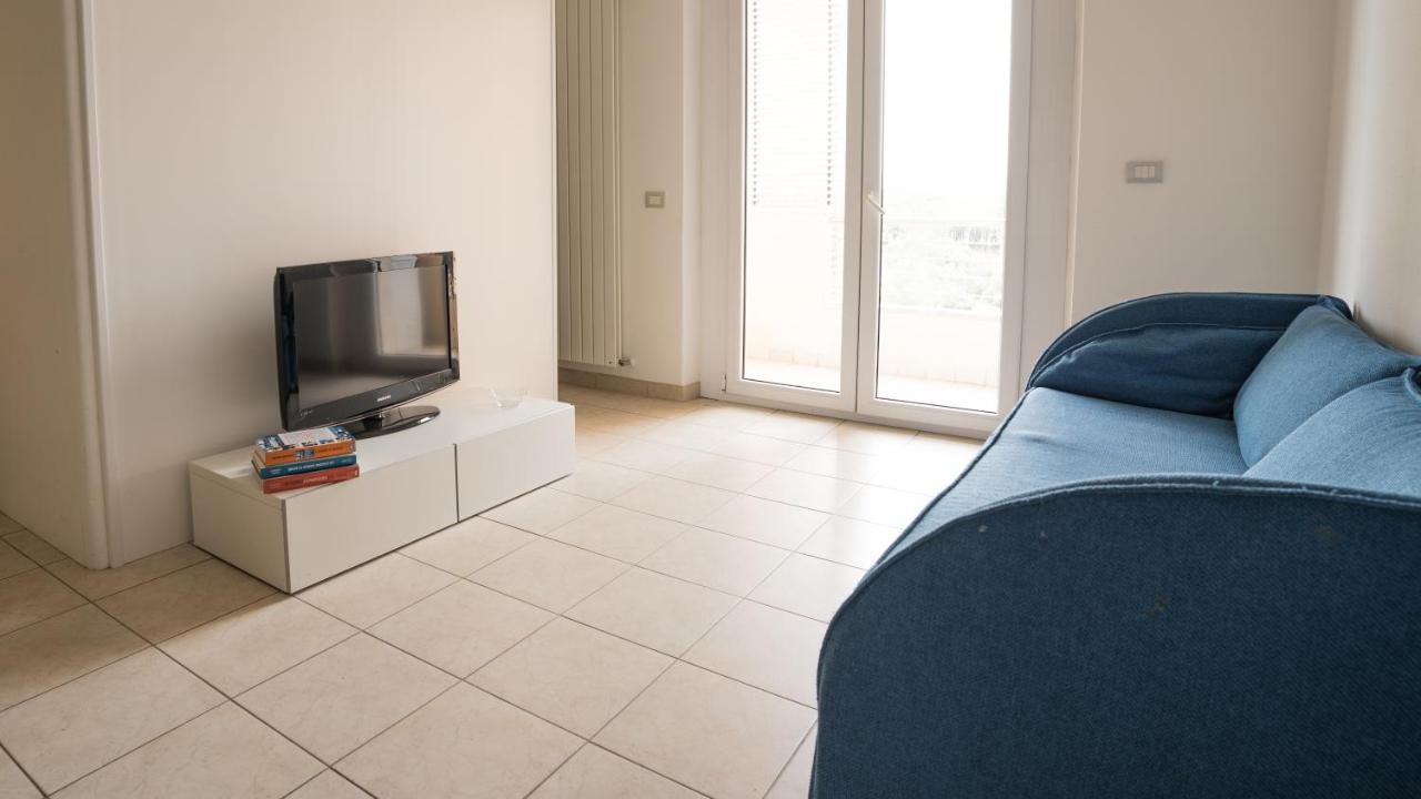 Welcomely - Il Rifugio Delle Rondini Appartement Torre Grande Buitenkant foto